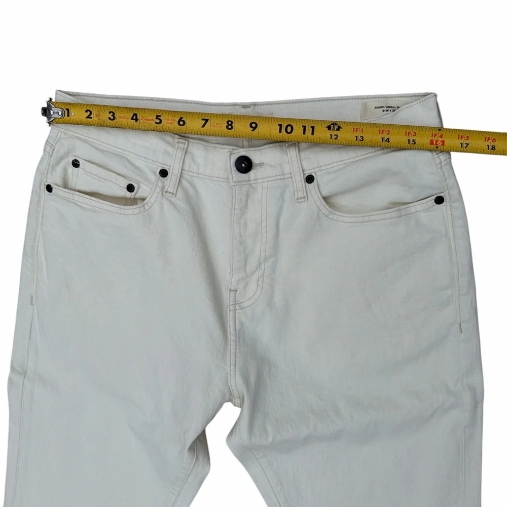 Goodthreads Men's Athletic Fit Comfort Stretch Ivory Jeans Size 31W X 29L NWOT